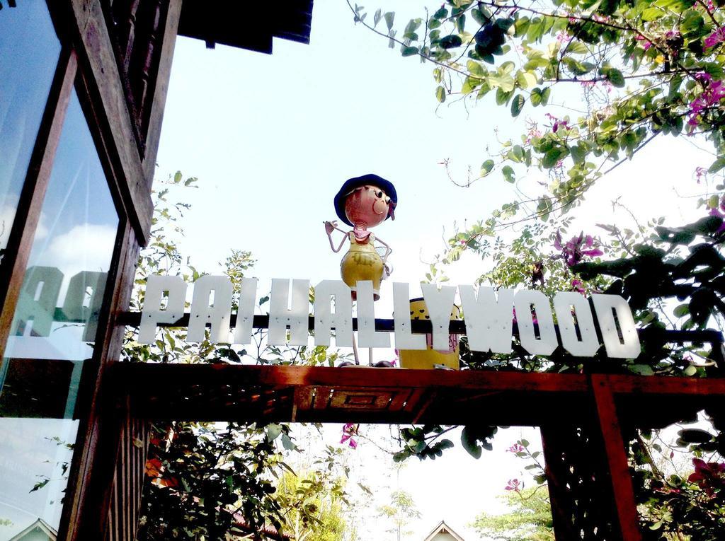 Hotel Baan Rabiang Pai Exterior foto